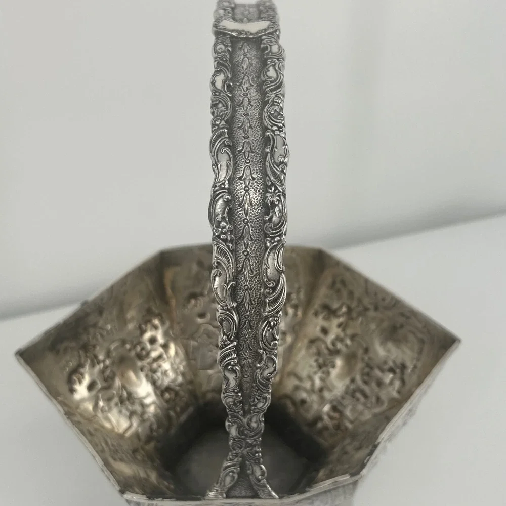 International Silver Co Antique Wedding Basket Silverplate Repousse Ornate Tall